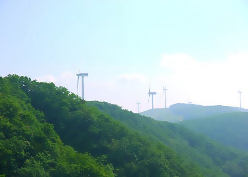 大風機風力風電設(shè)備